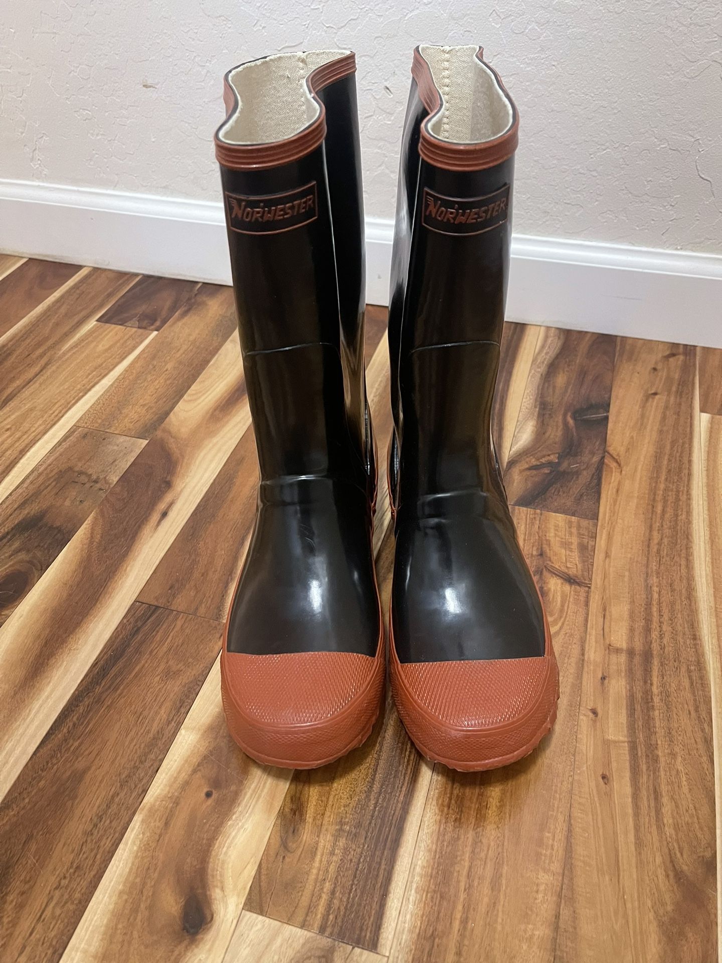 Norwester Men’s Rubber Boots Size 6