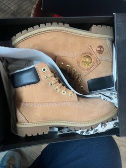 Timberland size 5 and 5.5 available new