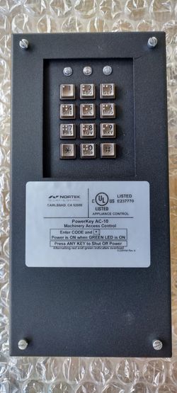 Key pad with housing