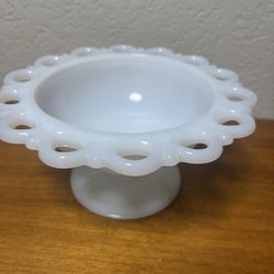 Anchor Hocking Milk glass 