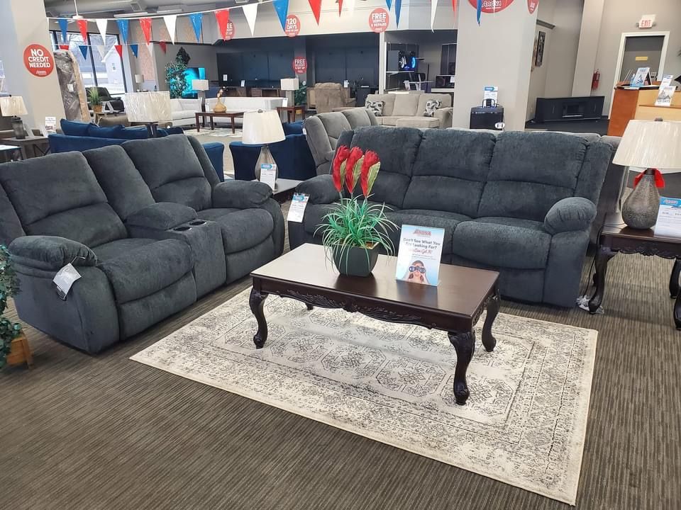 Reclining Sofa Or Love Seat In Stock $799 Each