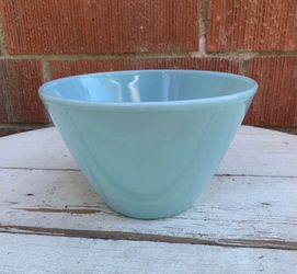 Vtg fire king Delphite blue bowl