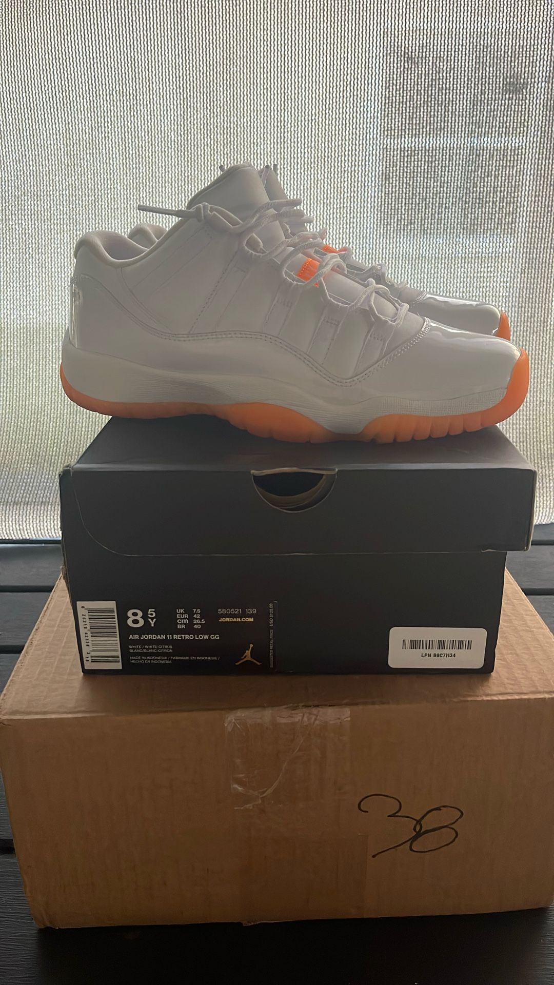 Jordan Citrus 11’s