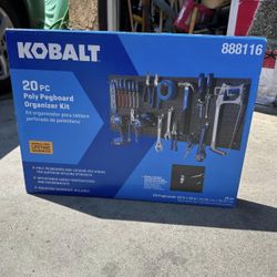 CHRISTMAS GIFT / REGALO DE NAVIDAD 20 -Piece Polypropylene Pegboard kit in Black