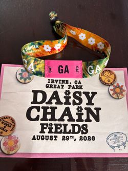 Daisy Chain Fields Wristband