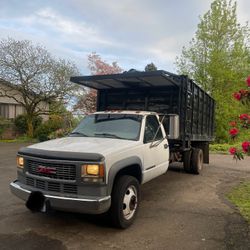 2000 GMC Sierra Dump Truck