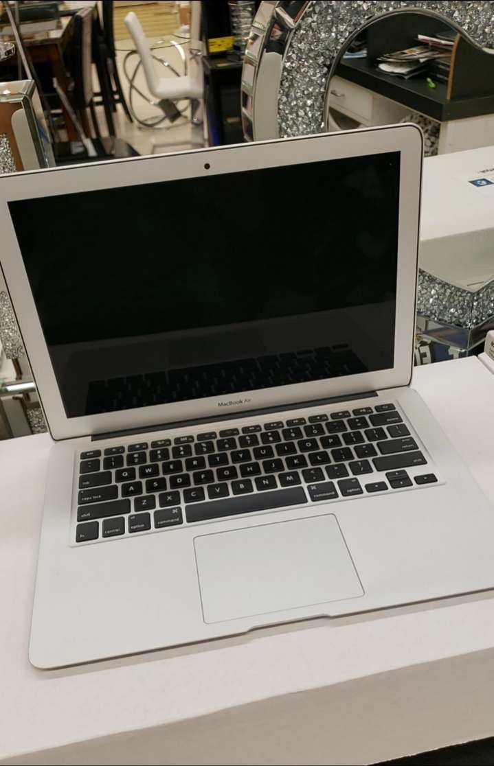 2022 Software MacBook Air With 1 Year Warranty