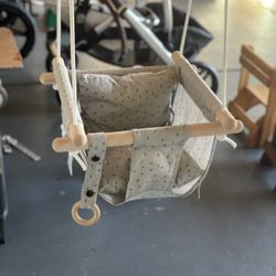 Wood Baby Swing (like new) 