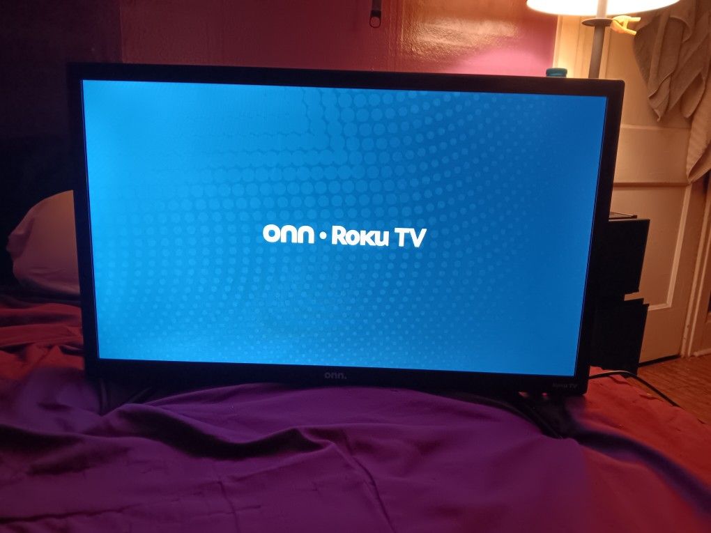 24" LED Roku TV