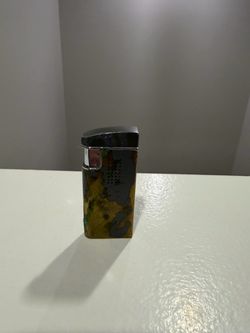 Vintage 1970’s Pocket Lighter