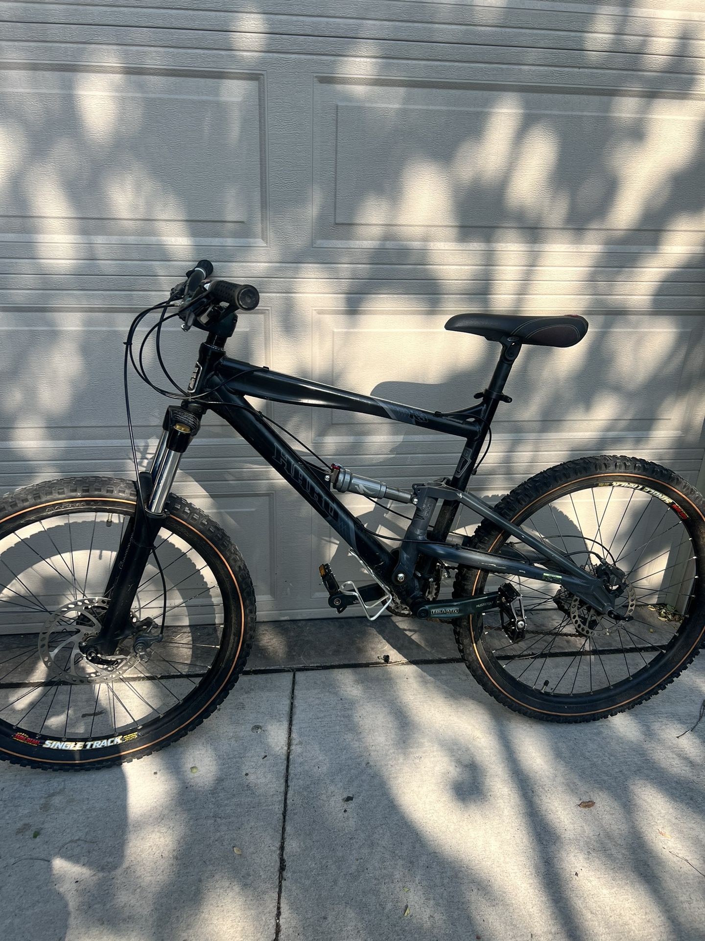 Haro X3 Mountain Bike