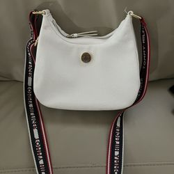 Tommy Hilfiger Purse