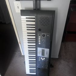 Yamaha Keyboard