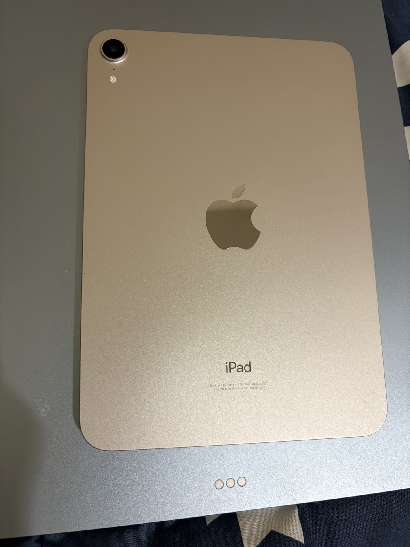 Apple iPad Mini 6th Gen 256GB Starlight WiFi + Otterbox