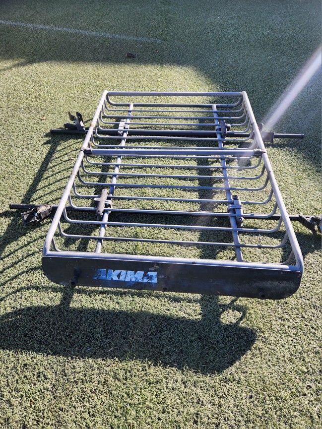 Yakima Roof Rack with Bars