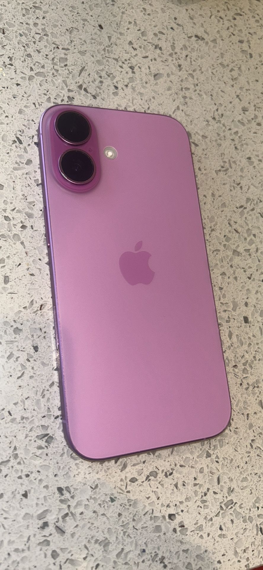 iPhone 16 Pink 128GB