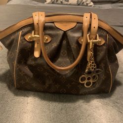 ***** TIVOLI GM ****** LOUIS VUITTON 