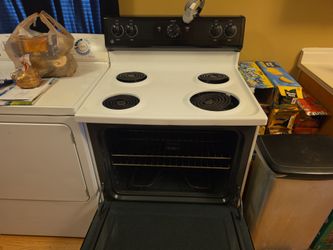 Whie & Black Electric Stove