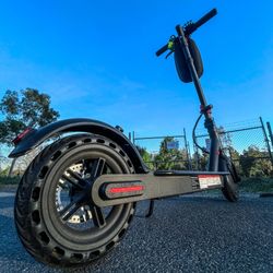 Electric scooter