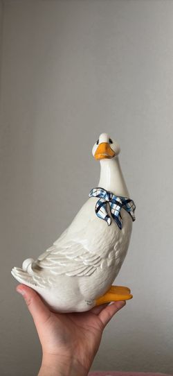 Vintage Ceramic Goose Figurine