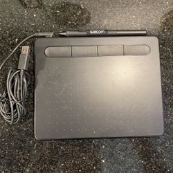 Wacom Intuos Graphics Tablet with Pen works with Chromebook MAC Android & PC