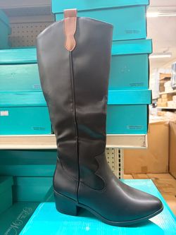 Black boots