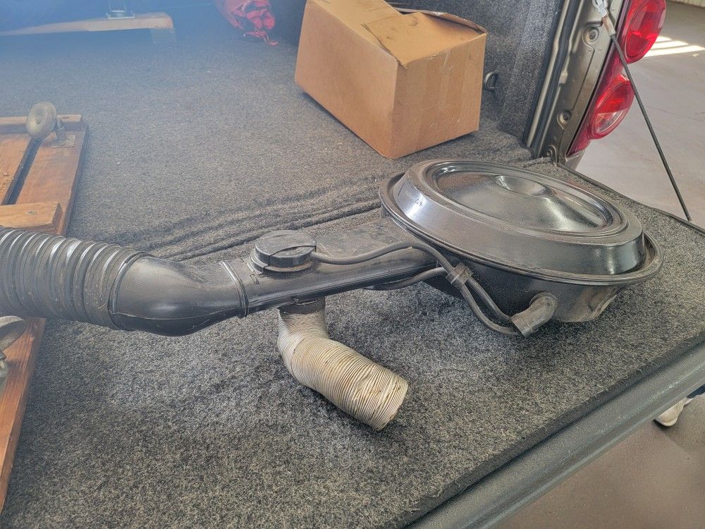 Perfect Shape OEM Air Cleaner 84 307