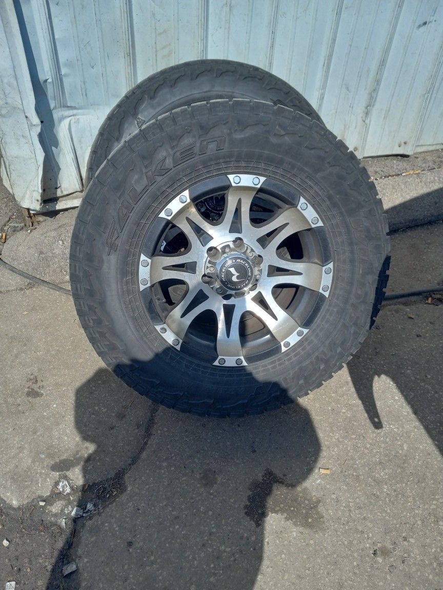 Rims And Tire Set(used) for Sale in Milwaukee, WI OfferUp