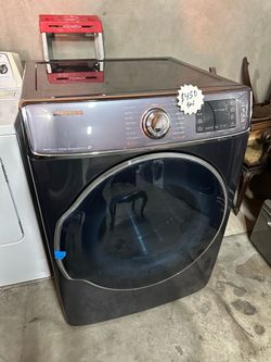 SAMSUNG GAS DRYER EXTRA LARGE CAPACITY
