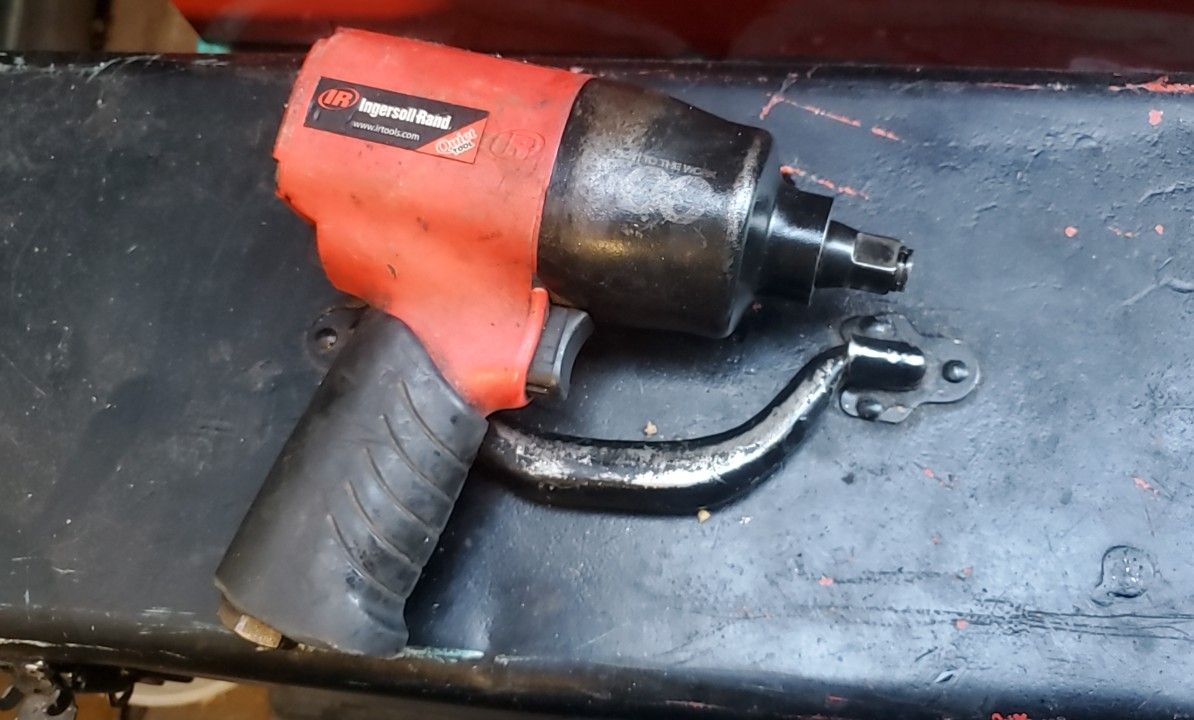IR , Ingersoll Rand 1/2 ' Impact 600ft Lbs