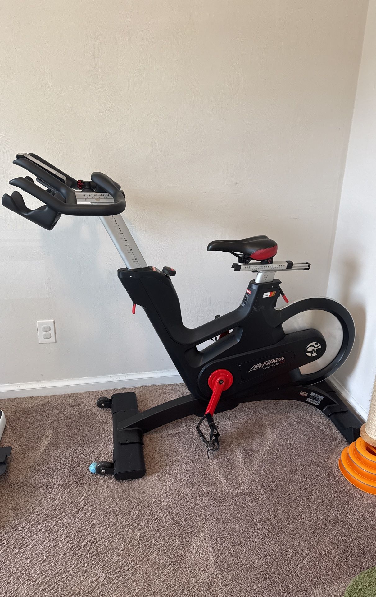 LifeFitness IC7 Indoor Cycle Indoor Cycling Bike