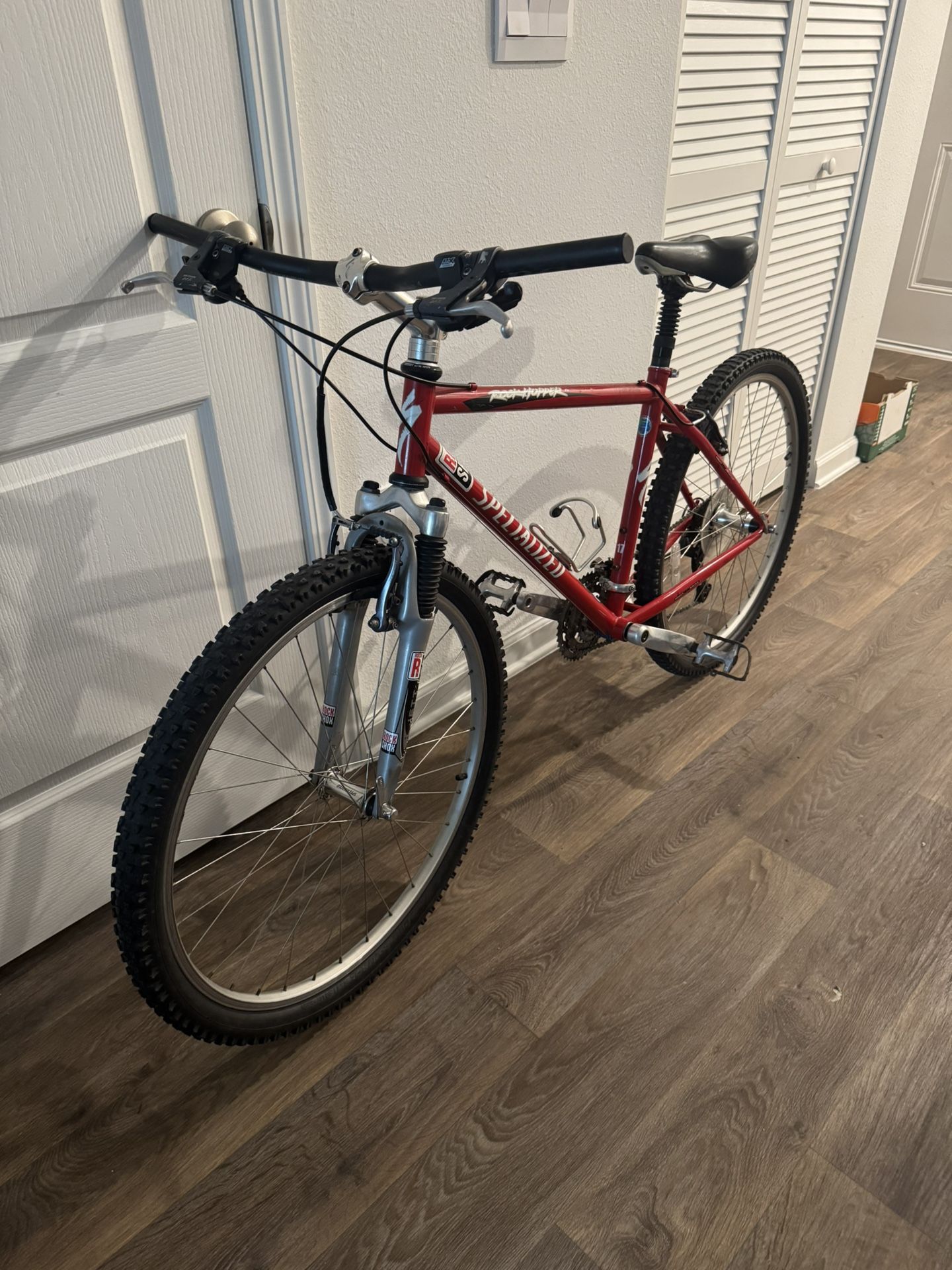 Specialized Rockhopper Mountain Bike 