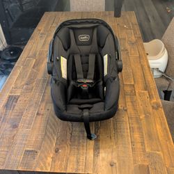 Even Flo Car Seat With 2 Base's