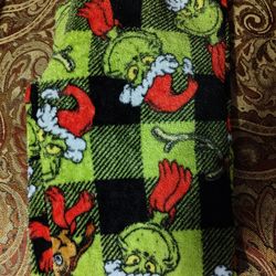 Grinch fleece pants size S/ch