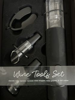 Boo 👻 Halloween / Wine Gifts Electric Cordless Wine Opener 4pc Tool Set
