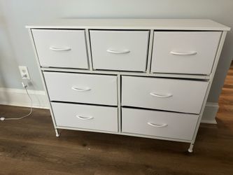 7 drawer white dresser - brand new