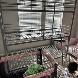 Triple Bunk Bed 