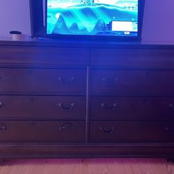 Dresser, Night Stand and Chest of drawers