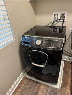 Samsung Front-Load Washer and Dryer Set