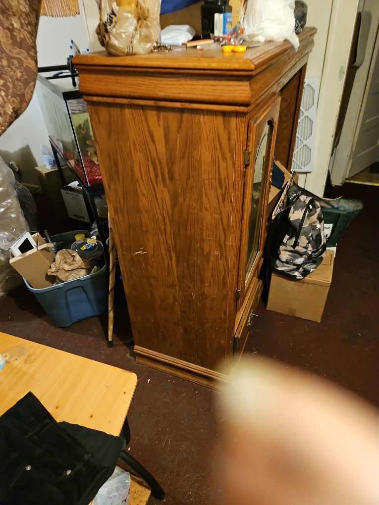 Curio cabinet