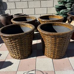 New Flower Pots Made Out Of Clay 