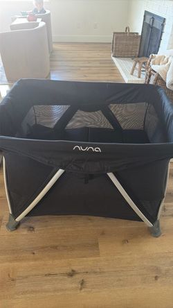 Nuna pack and play
