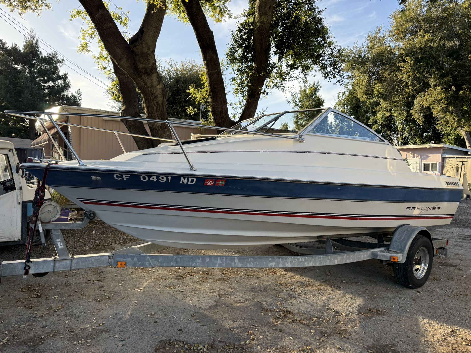 Bay Liner Classic