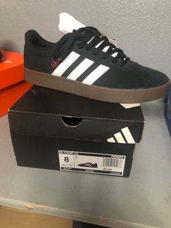 New Adidas shoes size 8 men