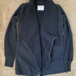 Women’s Abercrombie and Fitch Sweater Cardigan 