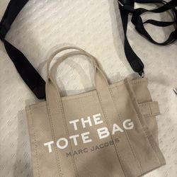 Marc Jacobs The Canvas Tote Bag