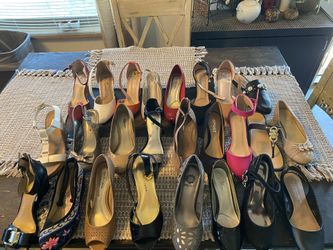 Women shoes / Flats / High Heels 25 Pairs
