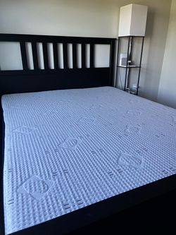 IKEA Queen Size frame and Sleepys Memory form