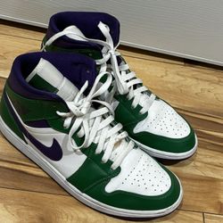 Nike Jordan Mid 1 Size 11