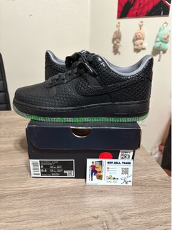 Size 8 mens - Nike Air Force 1 Premium Low Halloween Headless Horseman Black